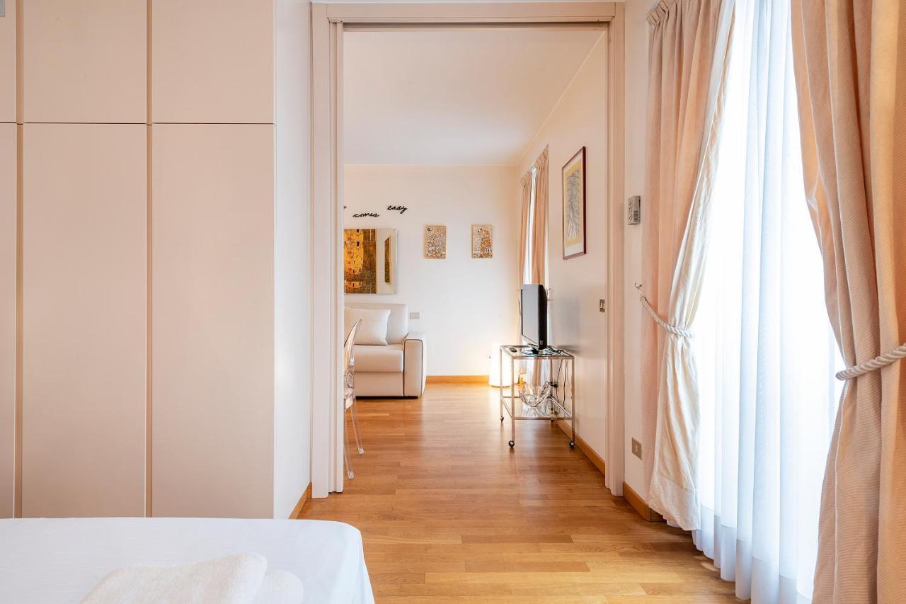 Appartement Royal - Centro Duomo Milaan